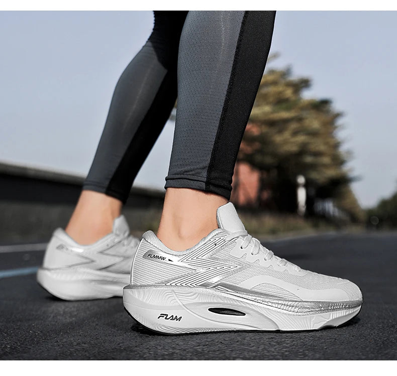 Chaussures de course légères pour hommes et femmes, nouvelle collection printemps-été 2025, avec plaque en carbone, pour marathon